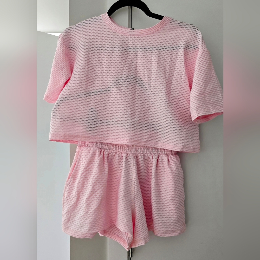 Noli Yoga Pink Textured Two-Piece Set